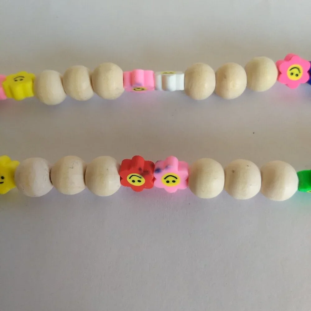 Wooden Bead Smiley Flower Lanyard Keychain Kidcore Fun Colorful Modern Utility